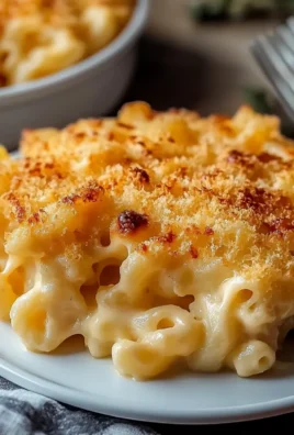 Homemade Baked Mac and Cheese