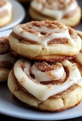 Cinnamon Roll Cheesecake Cookies