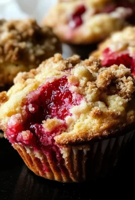 Strawberry Streusel Muffins