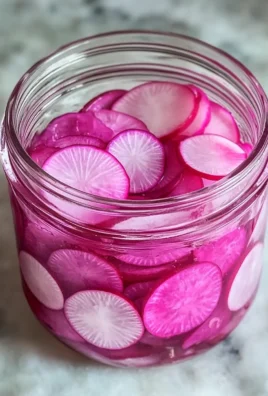 Quick & Easy Pickled Radishes