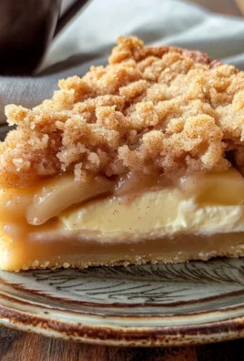 Snickerdoodle Cream Cheese Apple Pie